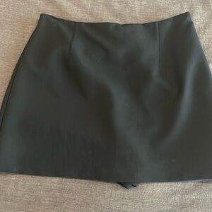 Abercrombie Scarlett Mini Skort
